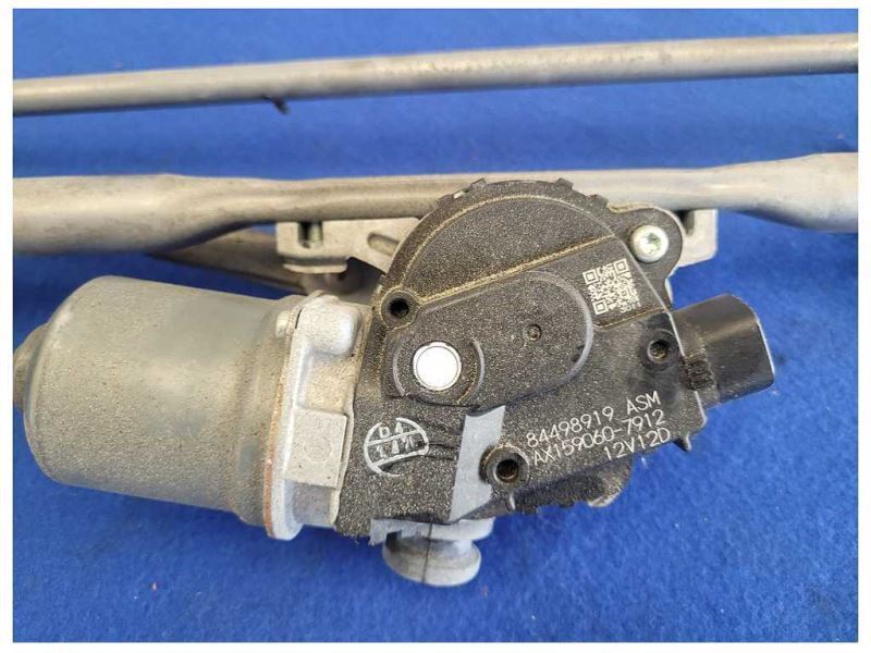 2019-2023 Chevrolet Camaro SS 6.2L Motor Linkage Windshield Wiper Front 2538 - The Parts Farm