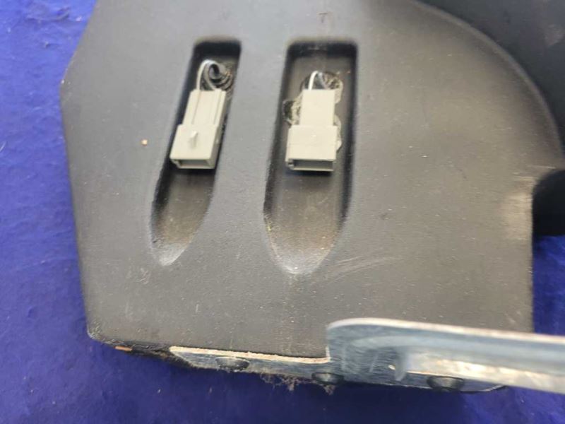 1994-1998 Ford Mustang GT Cobra Convertible Rear Quarter Speaker Box 2323 - The Parts Farm