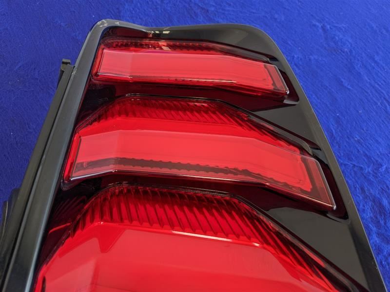2018.2021 Ford Mustang GT S550 Passenger Right RH Tail Light Lamp Brake - The Parts Farm