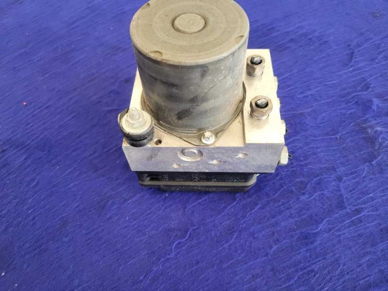 2012-2015 Chevrolet Camaro ZL1 ABS Anti-Lock Brake Module System Pump 2333 - The Parts Farm