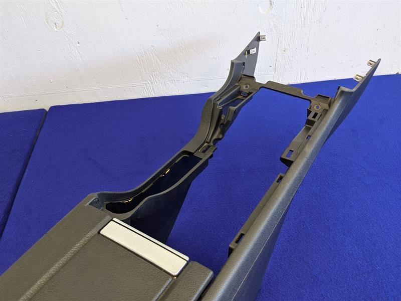 2011-2014 Ford Mustang GT 5.0 Center Console Ambient Interior Lighting Floor OEM - The Parts Farm