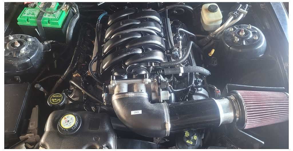 2007-2008 Ford Mustang GT 4.6L Power Distribution Box Fuse Engine Bay 2583 - The Parts Farm