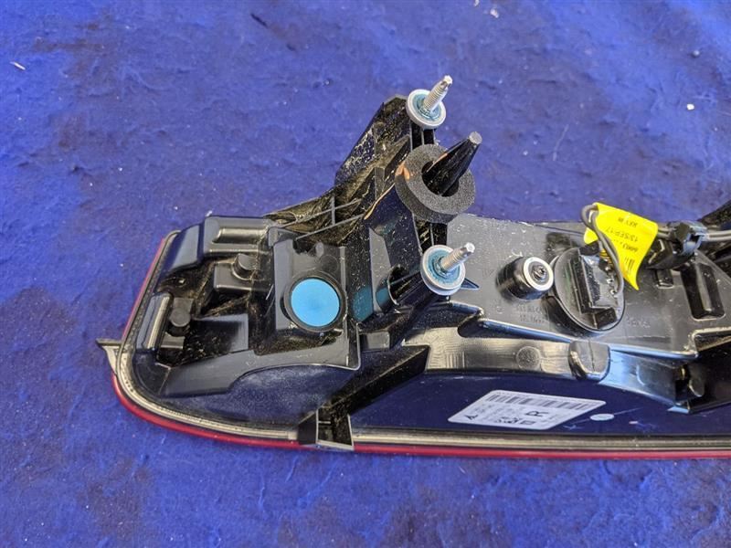 2016-2018 Chevrolet Camaro LS LT SS Passenger Taillight Lamp Lens New Take Off - The Parts Farm