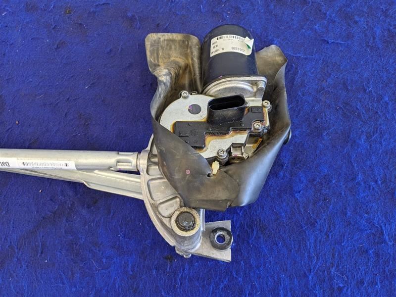 2013-2017 Chevrolet Caprice 6.0L Sedan Windshield Wiper Motor Blade Arm - The Parts Farm