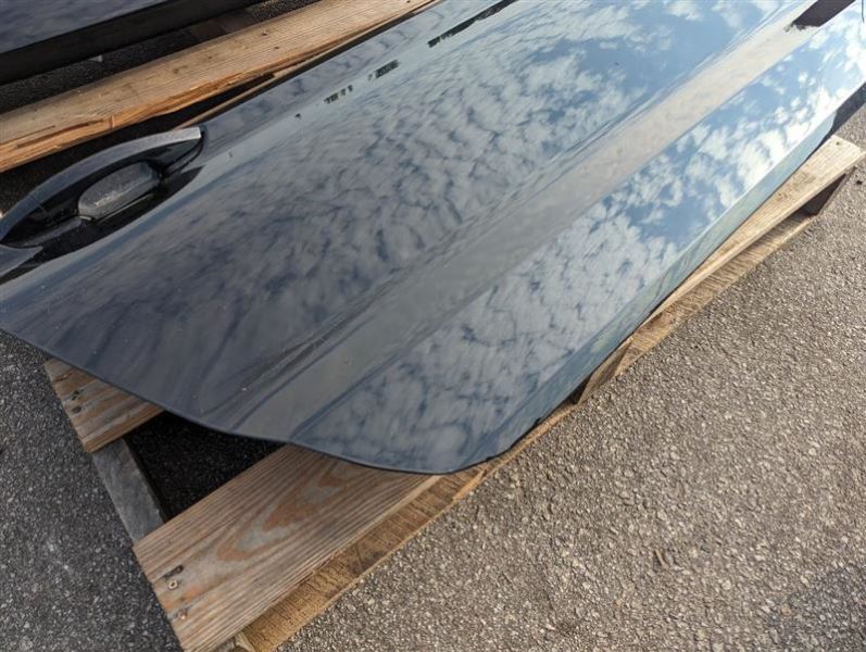 2015-2023 Ford Mustang GT S550 Passenger Door Coupe Front Shell Paint G1 2393 - The Parts Farm