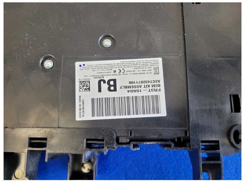 2015 Ford Mustang GT S550 Front Body Control Module Fuse Box Engine 2551 - The Parts Farm