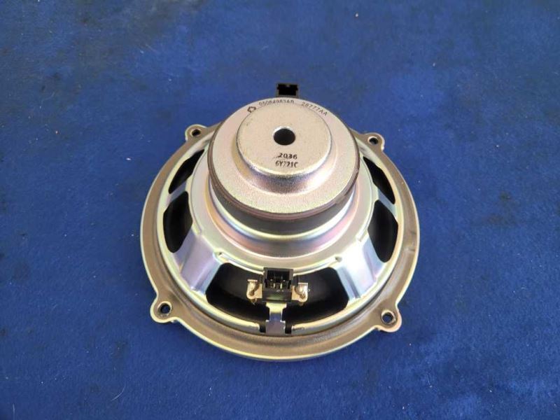 2015-2022 Dodge Charger 6.4L Scat Pack Speaker Audio Stereo 2414 - The Parts Farm