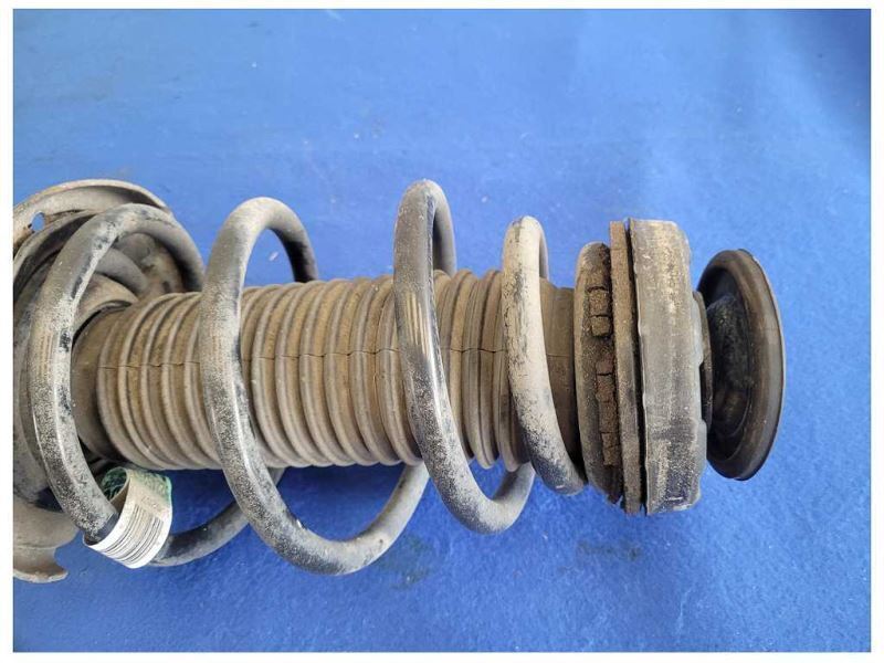 2010-2015 Chevrolet Camaro SS Driver Left Front Strut Spring Suspension 2528 - The Parts Farm