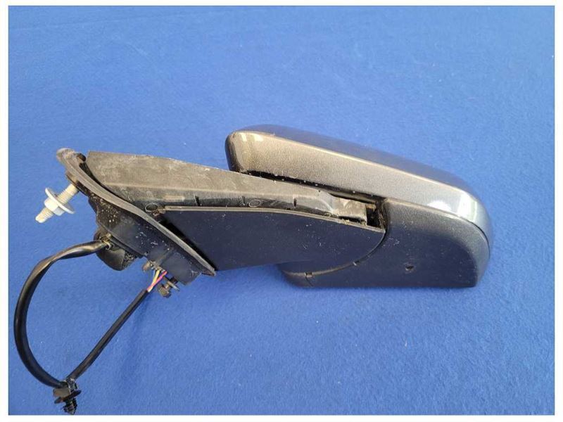 2015-2020 Ford Mustang GT S550 Driver LH Rear View Mirror Spotter Paint J7 2577 - The Parts Farm