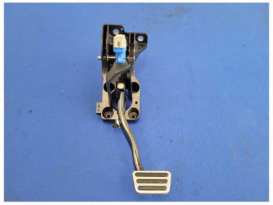 2015-2017 Ford Mustang GT S550 Pedal Box Cage Brake Pad A/T 2551 - The Parts Farm