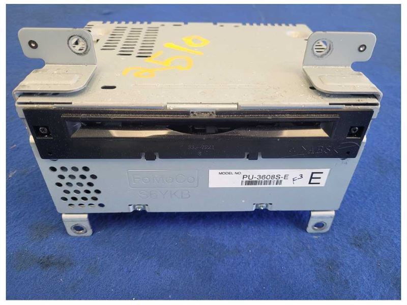 2015-2017 Ford Mustang GT S550 Audio Screen Receiver Radio CD Player No Nav 2510 - The Parts Farm