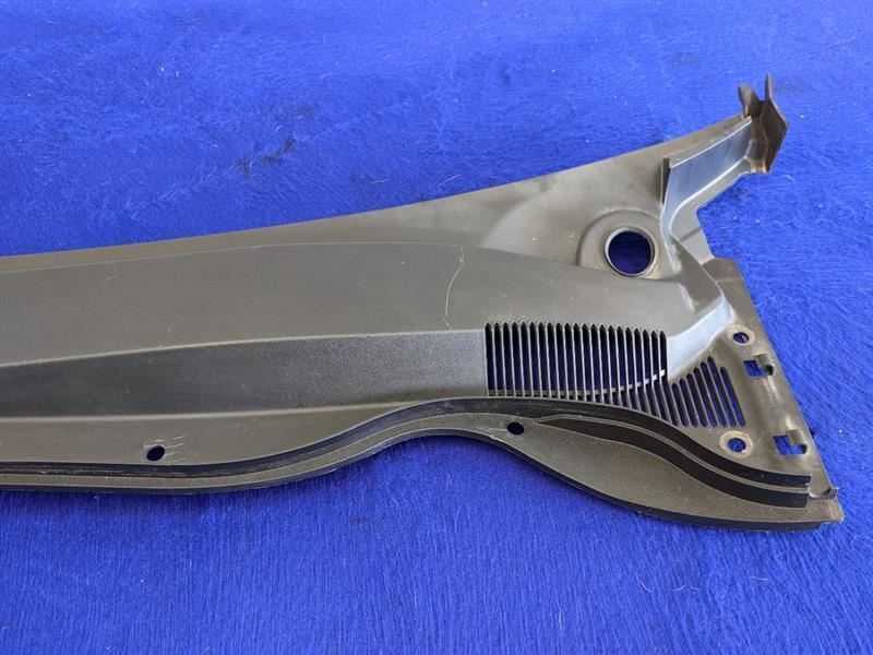 2010-2015 Chevrolet Camaro SS Windshield Cowl Panel Wiper Arm Grille OEM - The Parts Farm