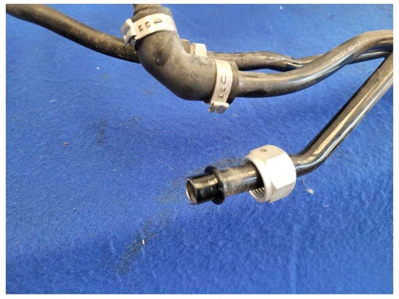 2014 Audi R8 V10 Coupe Assorted Hoses Pipes AC Cooling Lines *Parts* 2136 - The Parts Farm