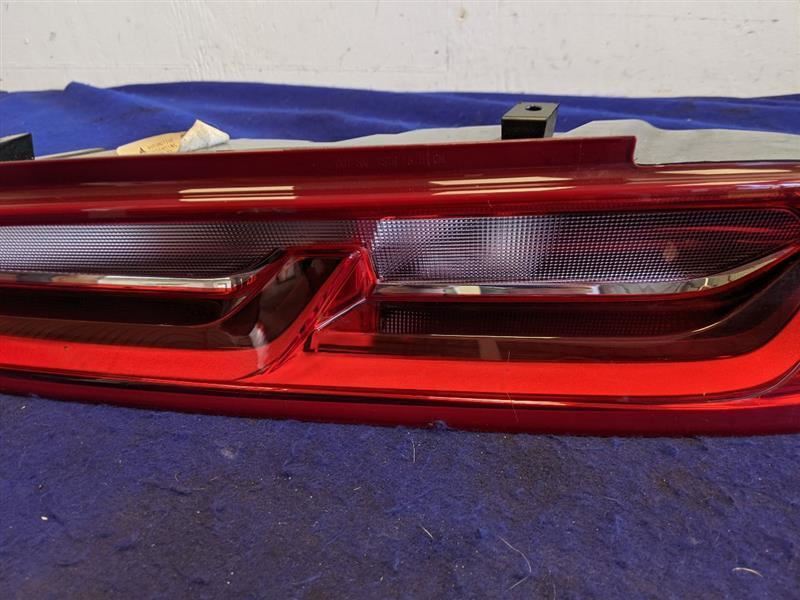 2016-2018 Chevrolet Camaro LS LT SS Passenger Taillight Lamp Lens New Take Off - The Parts Farm