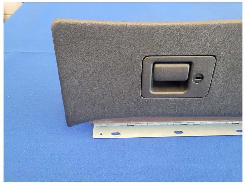 1999-2004 Ford Mustang GT Cobra Passenger Glove Box Dash Front 2573 - The Parts Farm