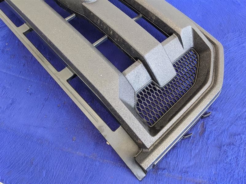 2015-2017 Ford F150 Pickup Truck Grille Center Lariat Grill Headlight Black - The Parts Farm