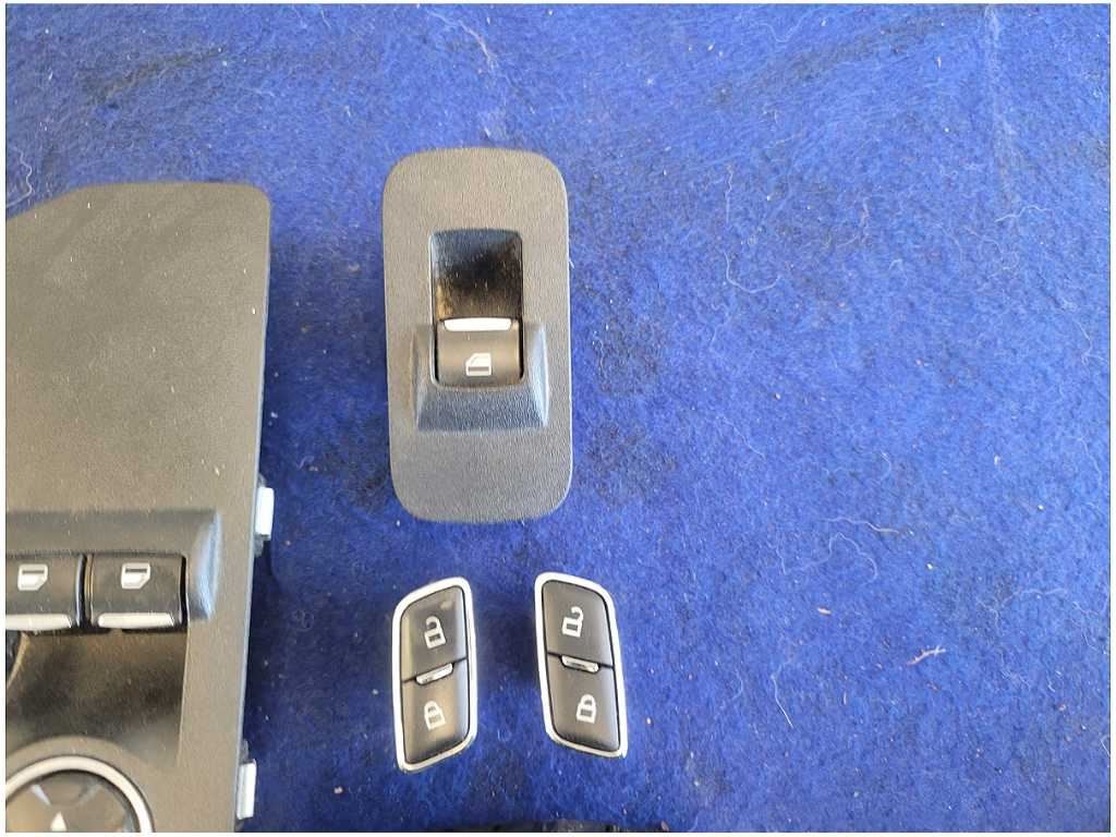 47644302