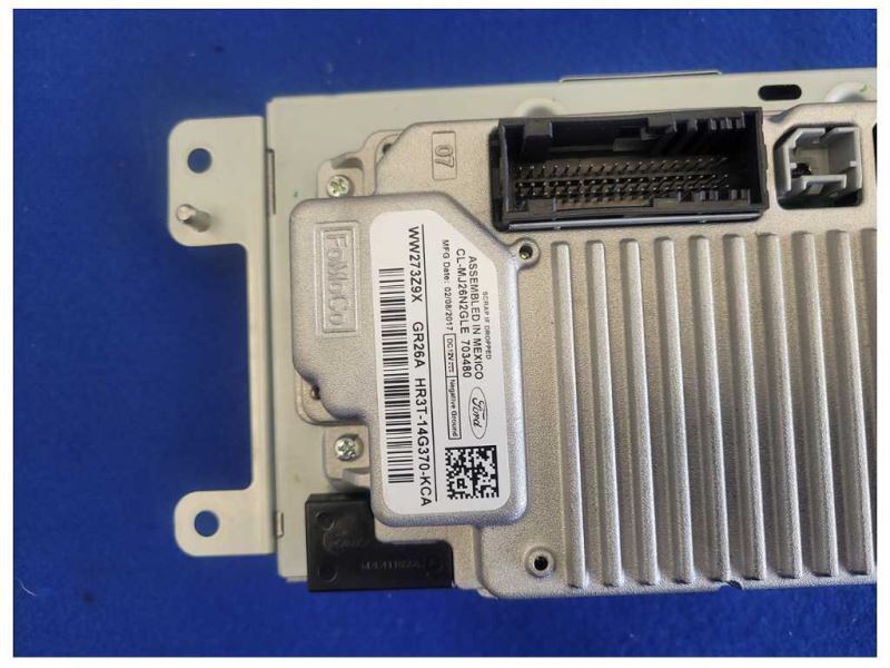 2017 Ford Mustang GT S550 Audio Radio Receiver AM FM CD Single Disc 2544 - The Parts Farm