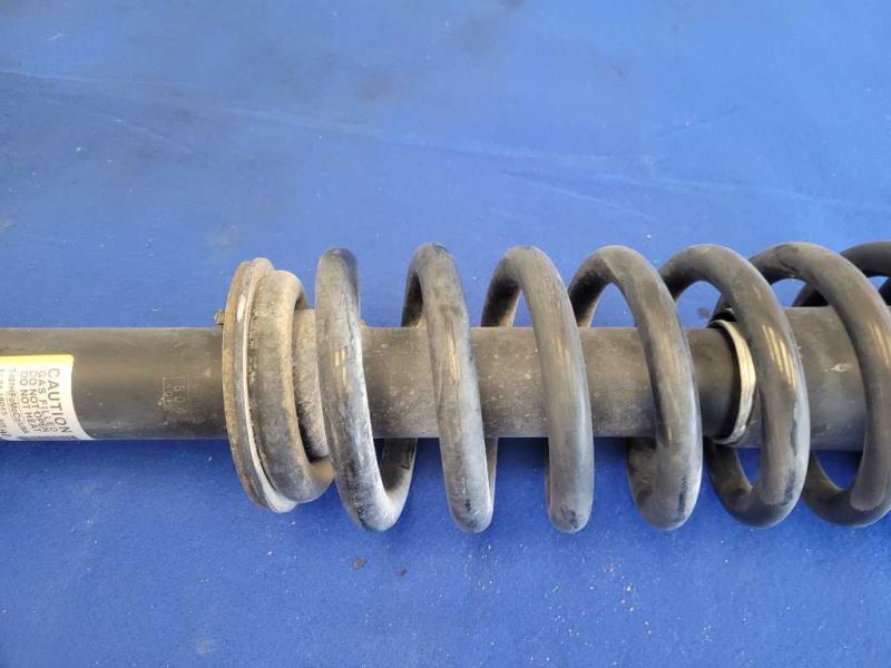 2015-2017 Ford F150 2wd Pickup Truck Front Strut Suspension Spring 2481 - The Parts Farm