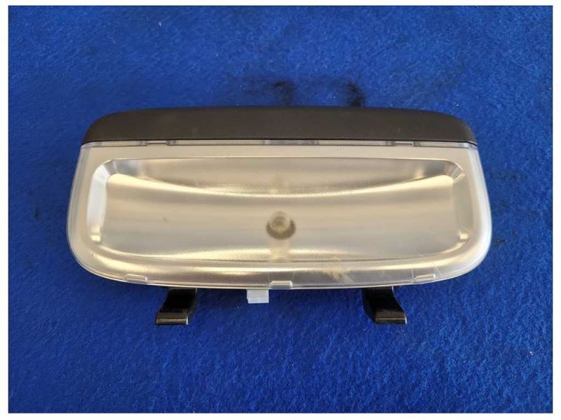 2008-2009 Pontiac G8 Sedan 6.0L V8 Top Dome Light Map Roof Console 2529 - The Parts Farm