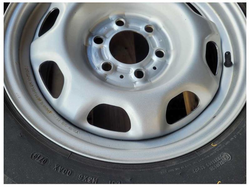 2015-2020 Ford Pickup Truck Wheel 17x7.5 Steel Painted 8 Hole FL34-1015-AB 2358 - The Parts Farm