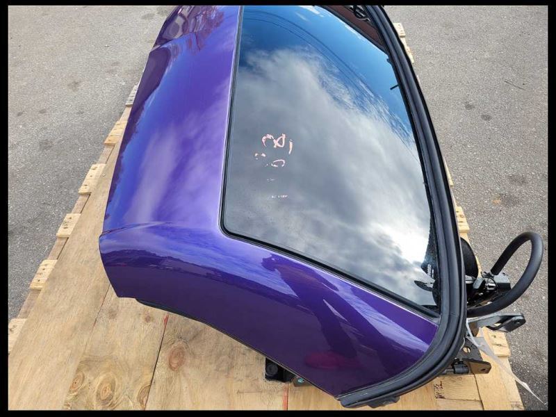 2003-2006 Chevrolet SSR Convertible Roof Retractable Hard Top Frame Truck - The Parts Farm