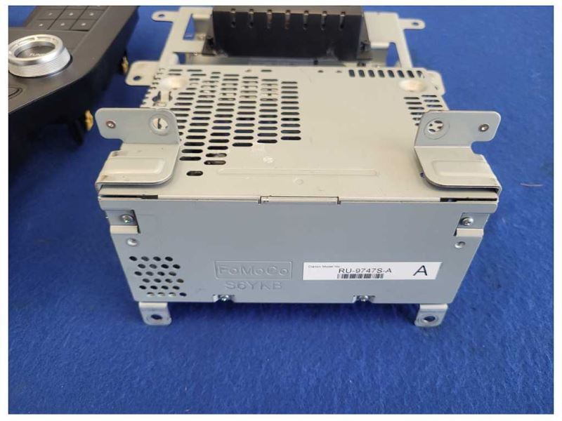 2019 Ford Mustang GT S550 Audio Receiver Information Screen Radio AM FM 2577 - The Parts Farm