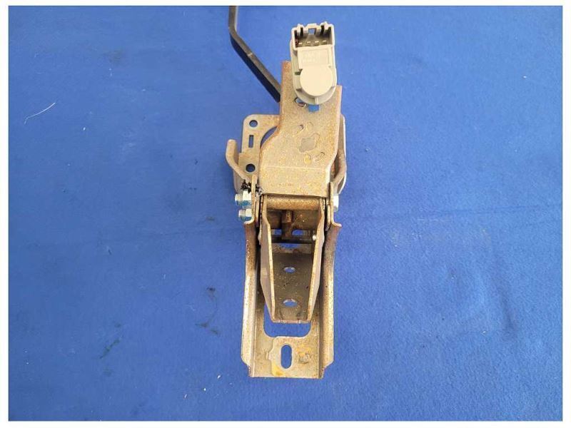 2019-2020 Ford Ranger Pickup Truck Brake Pedal Assembly Box Cage 2499 - The Parts Farm