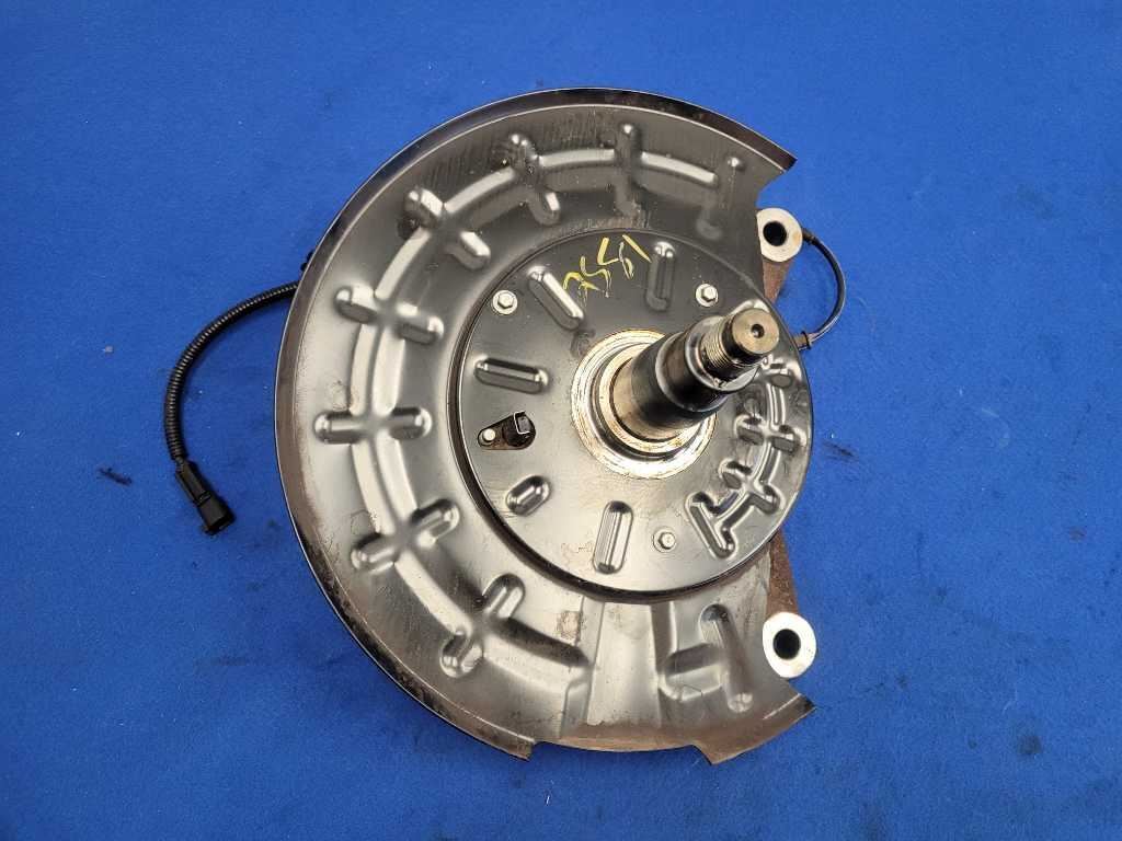 2023 Ford F250 F-250 Super Duty Truck 4x4 Driver Front Spindle Knuckle 2558 - The Parts Farm