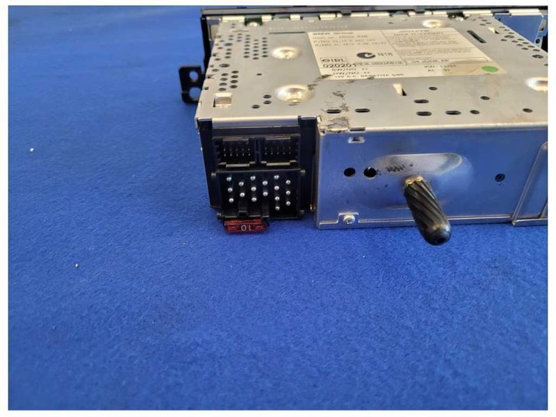 2001-2006 BMW M3 E46 M/T Coupe Radio Receiver Front Audio Head Unit 2445 - The Parts Farm