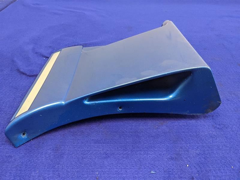 1991-1993 Ford Mustang GT 5.0L Passenger RH Front Quarter Molding Trim Repaint - The Parts Farm