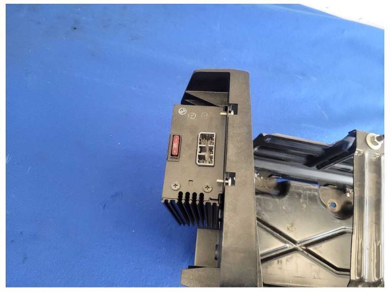2008-2009 Pontiac G8 Sedan 6.0L V8 Amplifier Bracket Audio Receiver Support 2529 - The Parts Farm