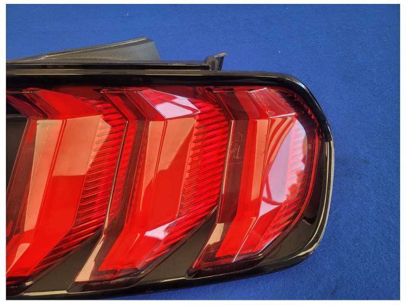 2018-2023 Ford Mustang GT S550 Passenger Rear Tail Light Brake Lamp 2574 - The Parts Farm