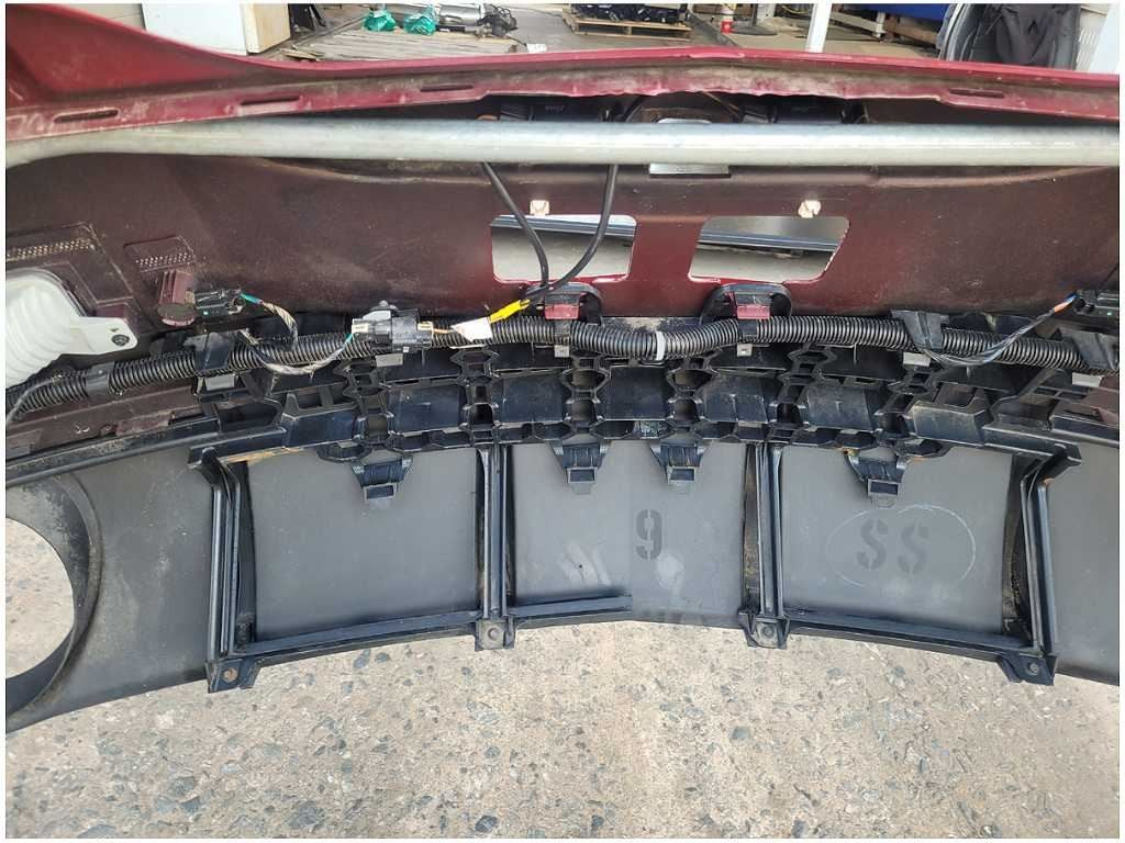 47647372