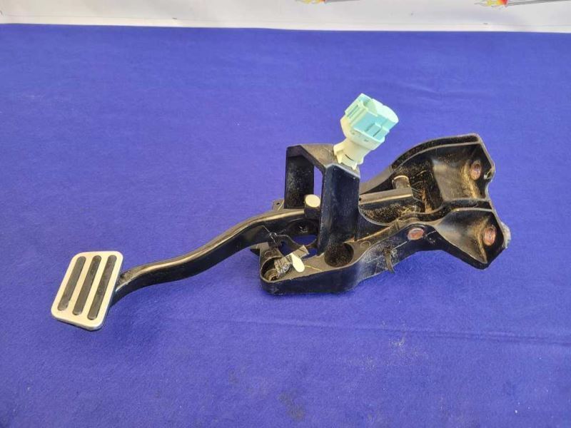 2018-2023 Ford Mustang GT S550 Pedal Cage Automatic Brake Box Transmission 2196 - The Parts Farm