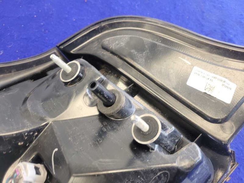 2018-2023 Ford Mustang GT S550 Passenger Right Taillight Lamp Brake Lens 2214 - The Parts Farm