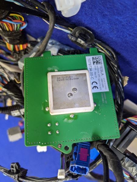 2017 2018 2019 2020 Tesla Model 3 Front Electrical Control Module 1112485-00-a - The Parts Farm