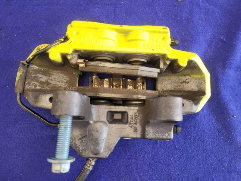 2015-2020 Ford Mustang Shelby GT350 5.2 Passenger Brembo Rear Caliper Brake 2217 - The Parts Farm