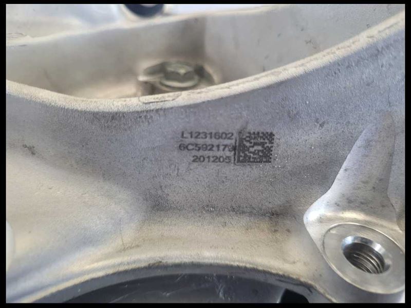 2017-2021 Tesla Model 3 Standard Plus Driver Left Rear Spindle Knuckle Hub - The Parts Farm