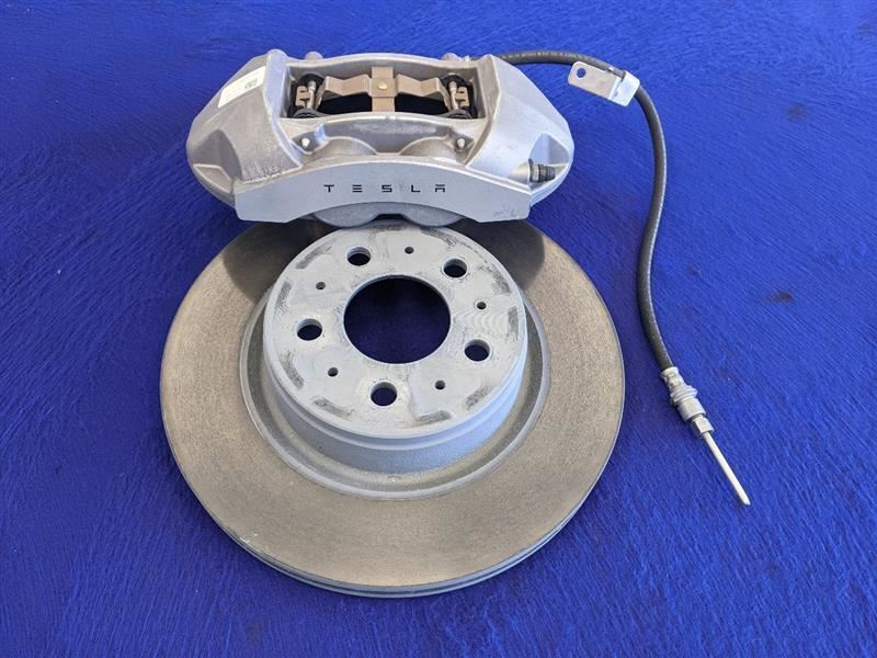 2017 2018 2019 2020 Tesla Model 3 OEM Passenger Right Brembo Caliper Rotor Lines - The Parts Farm