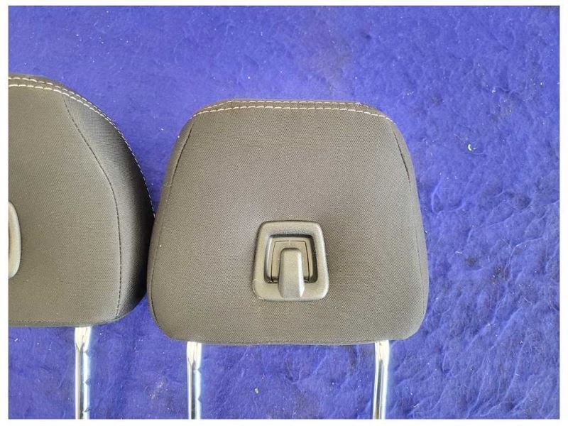 2015-2021 Ford Mustang GT S550 Pair Cloth Headrests Driver Passenger 2433 - The Parts Farm