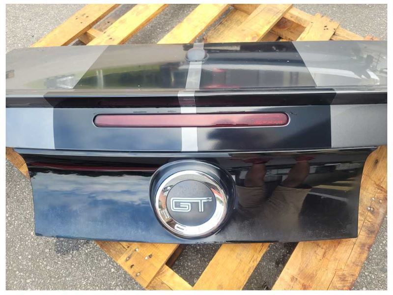 2013-2014 Ford Mustang GT Trunk Deck Lid Hatch Spoiler Convertible Paint UJ 2427 - The Parts Farm