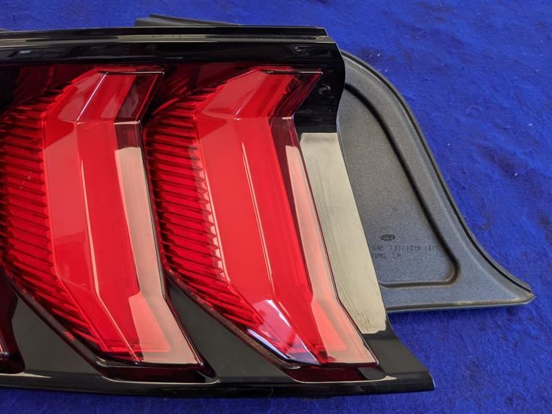 2018-2023 Ford Mustang GT S550 Driver Left LH Tail Light Lamp Brake Lens OEM - The Parts Farm