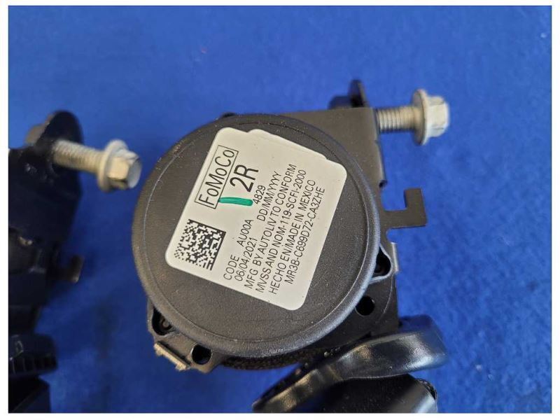 2018-2023 Ford Mustang GT S550 Convertible Rear Seatbelts Retractor Back 2543 - The Parts Farm