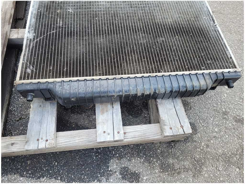 47644283