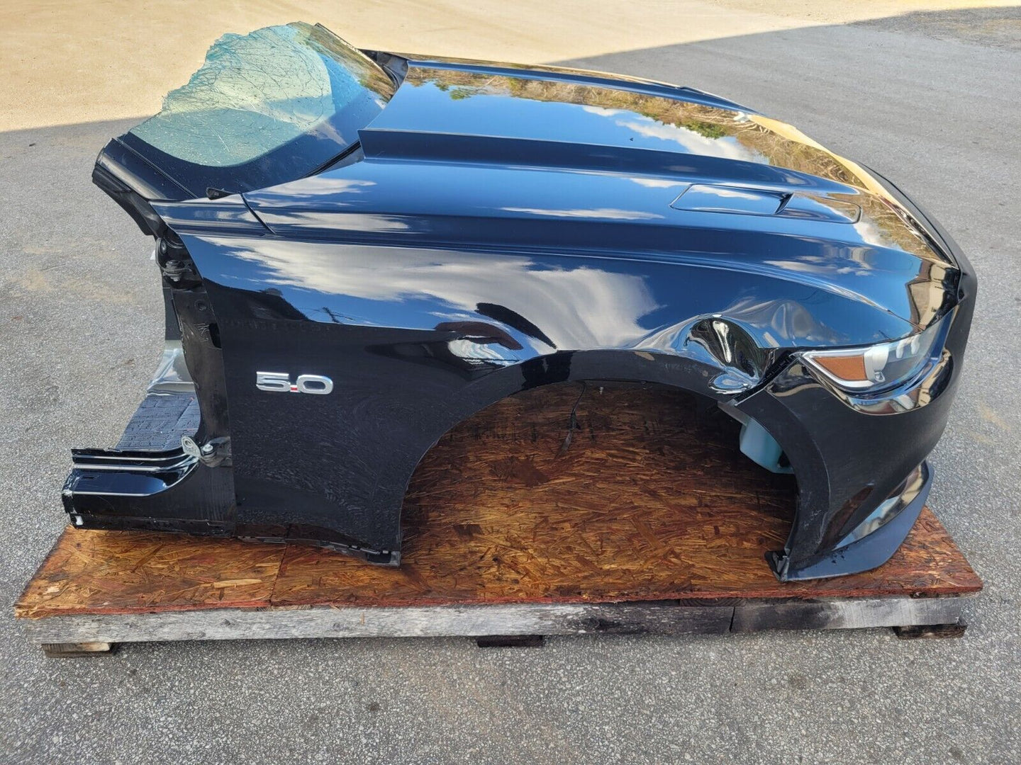 2015-2017 Ford Mustang GT S550 Front Clip Bumper Fender Hood Paint G1 2643 pp1 - The Parts Farm