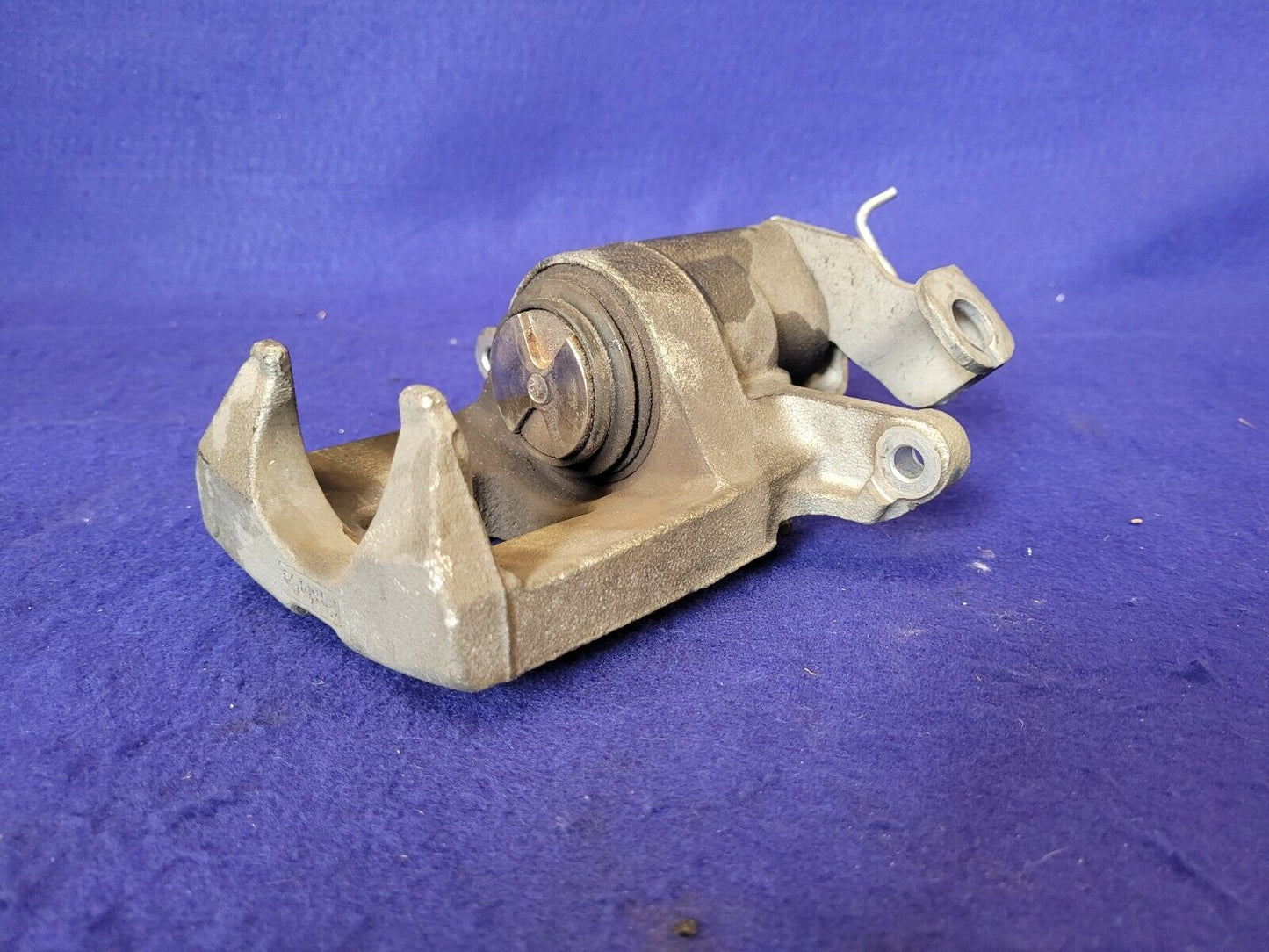 2018-2023 Ford Mustang GT S550 Driver Left LH Bare Rear Brake Caliper OEM - The Parts Farm