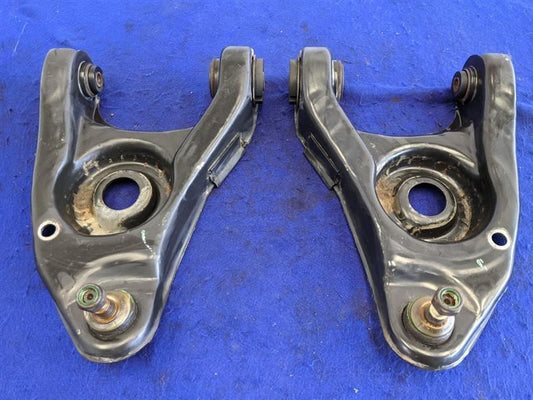 1994-1995 Ford Mustang Cobra GT Front A Arms Ball Joint Driver Passenger 48k Mil - The Parts Farm