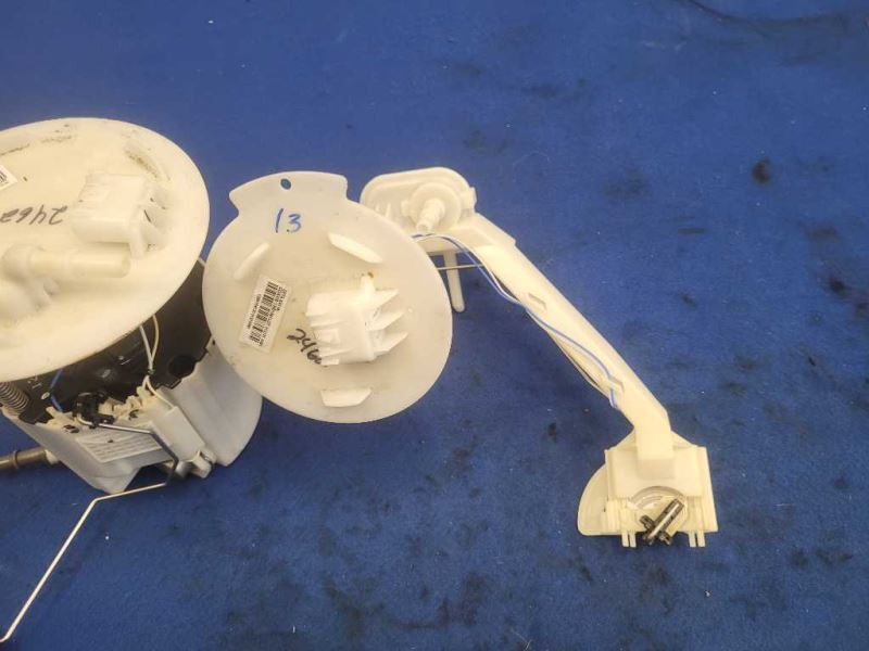 2010-2015 Chevrolet Camaro SS 6.2L Dual Pump Assembly Fuel Gas Rear 2462 - The Parts Farm