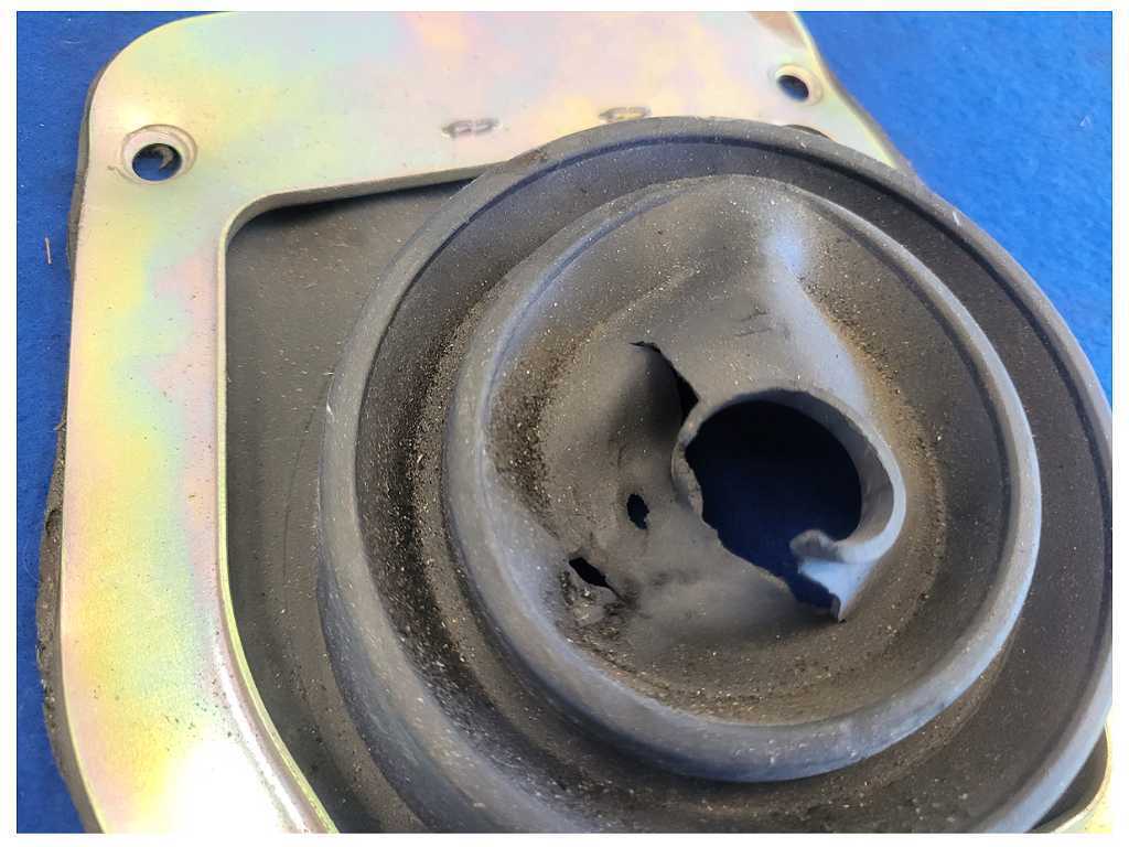 1999-2004 Ford Mustang GT Cover Transmission Manual Panel Rubber *Tear* 2556 - The Parts Farm